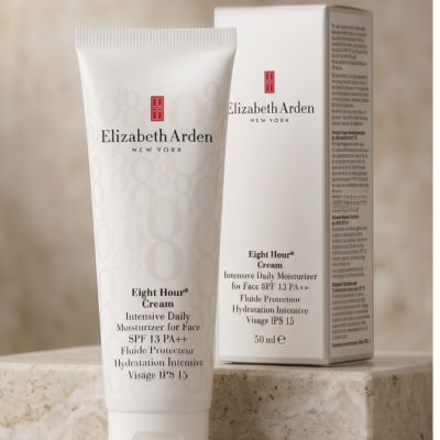 Elizabeth Arden Aloe Vera Eight Hour Cream, Intensive Daily Face Cream Moisturizer SPF15, 50 ml (Pack of 1)